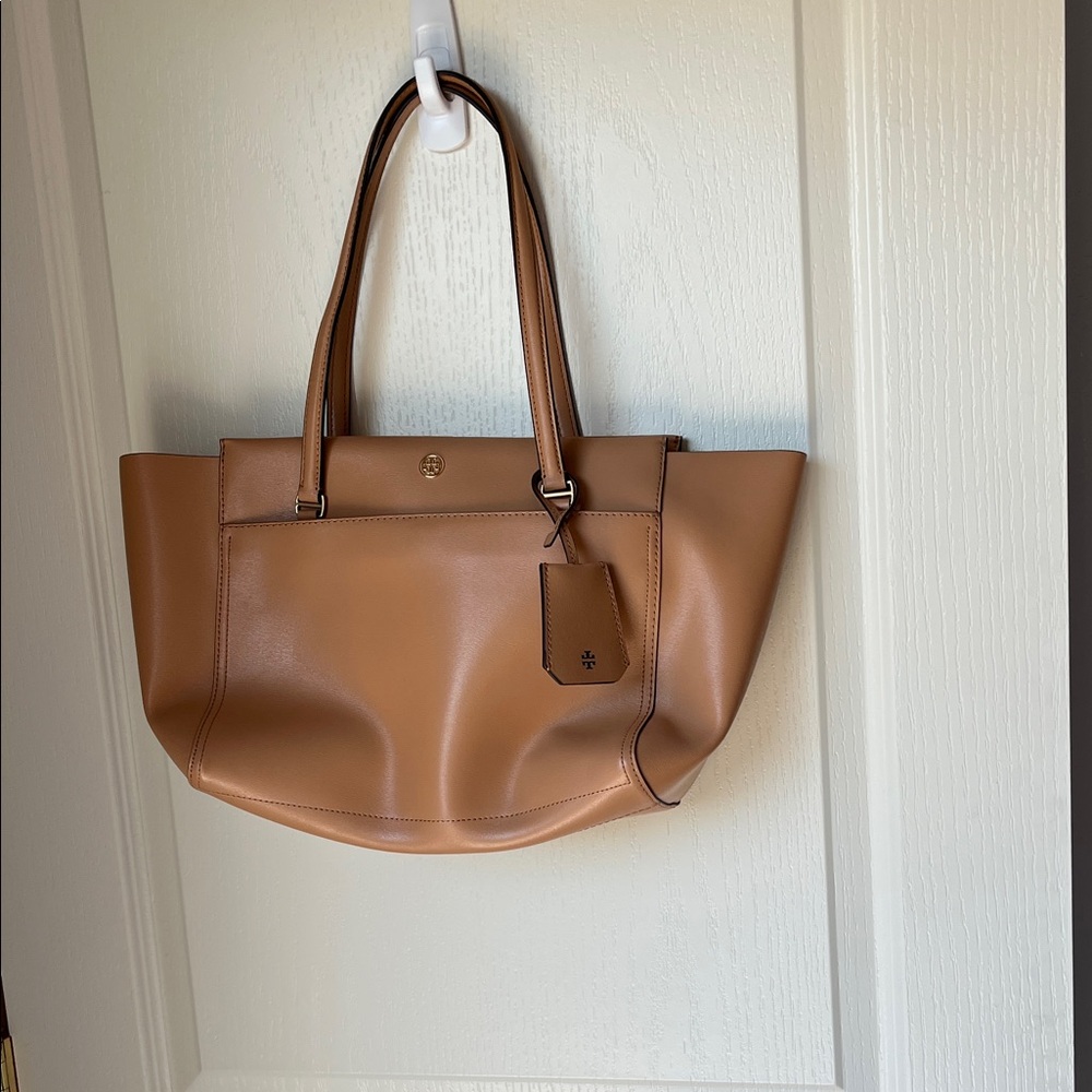 NWOT Small Parker Tote Tory Burch Brown Leather